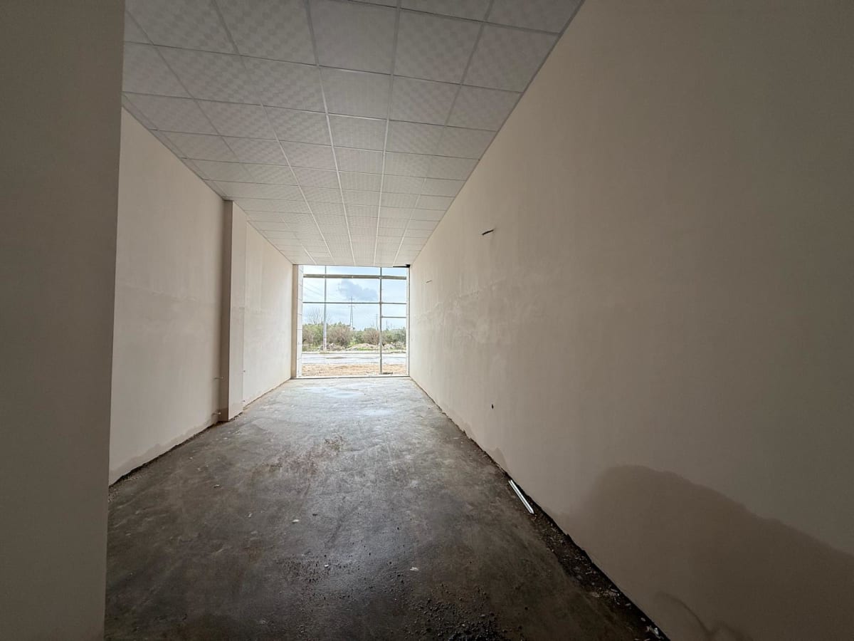 Antalya Döşemealtı Devlet Hastanesine 156m Mesafede Dükkan kapak görseli