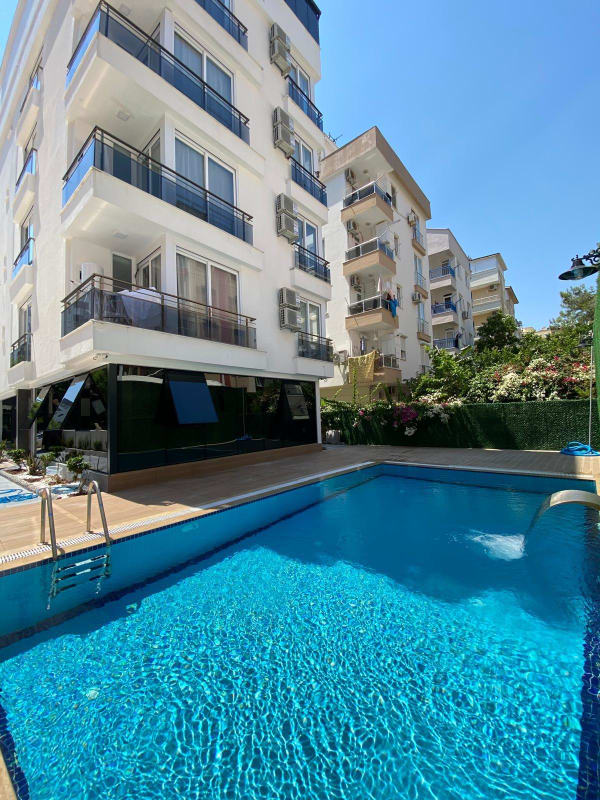 Antalya Konyaaltı Gürsu Mah. Satılık Apart Otel