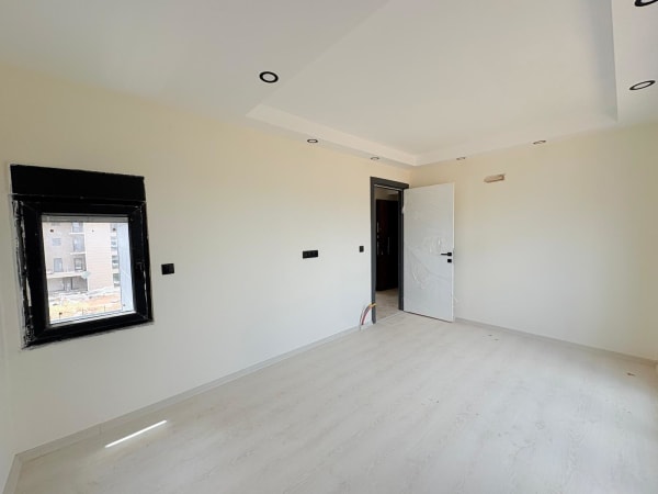 Antalya Aksu Altıntaş, 1+1 Site İçi Havuzlu Sıfır Daire görsel 3